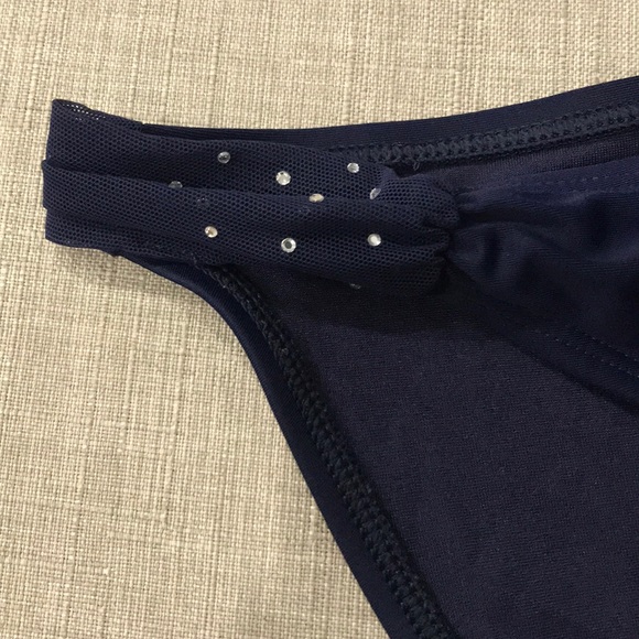 Lightly used Aerie swimsuit - Picture 3 of 4